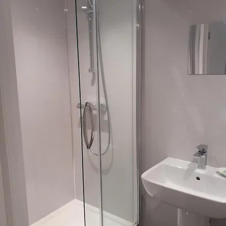 Affittacamere Crossroads House 4*