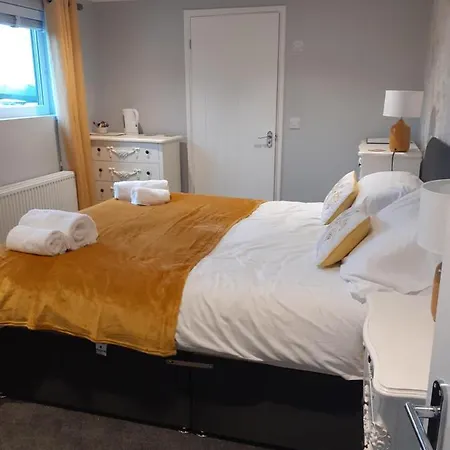 Crossroads House 4* Carlisle (Cumbria)