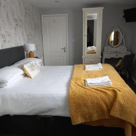 Crossroads House Carlisle (Cumbria)