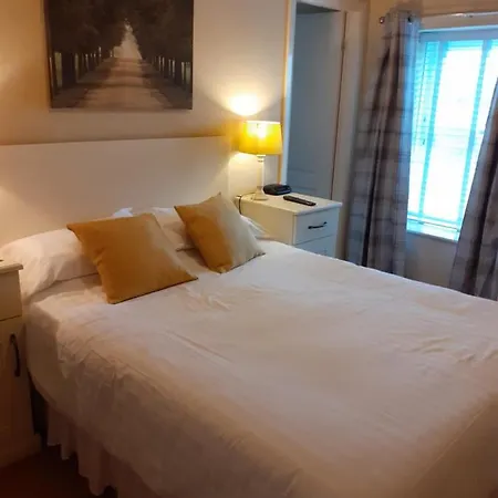 Crossroads House 4* Carlisle (Cumbria)