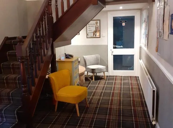 Crossroads House بيت ضيافة كارلايل